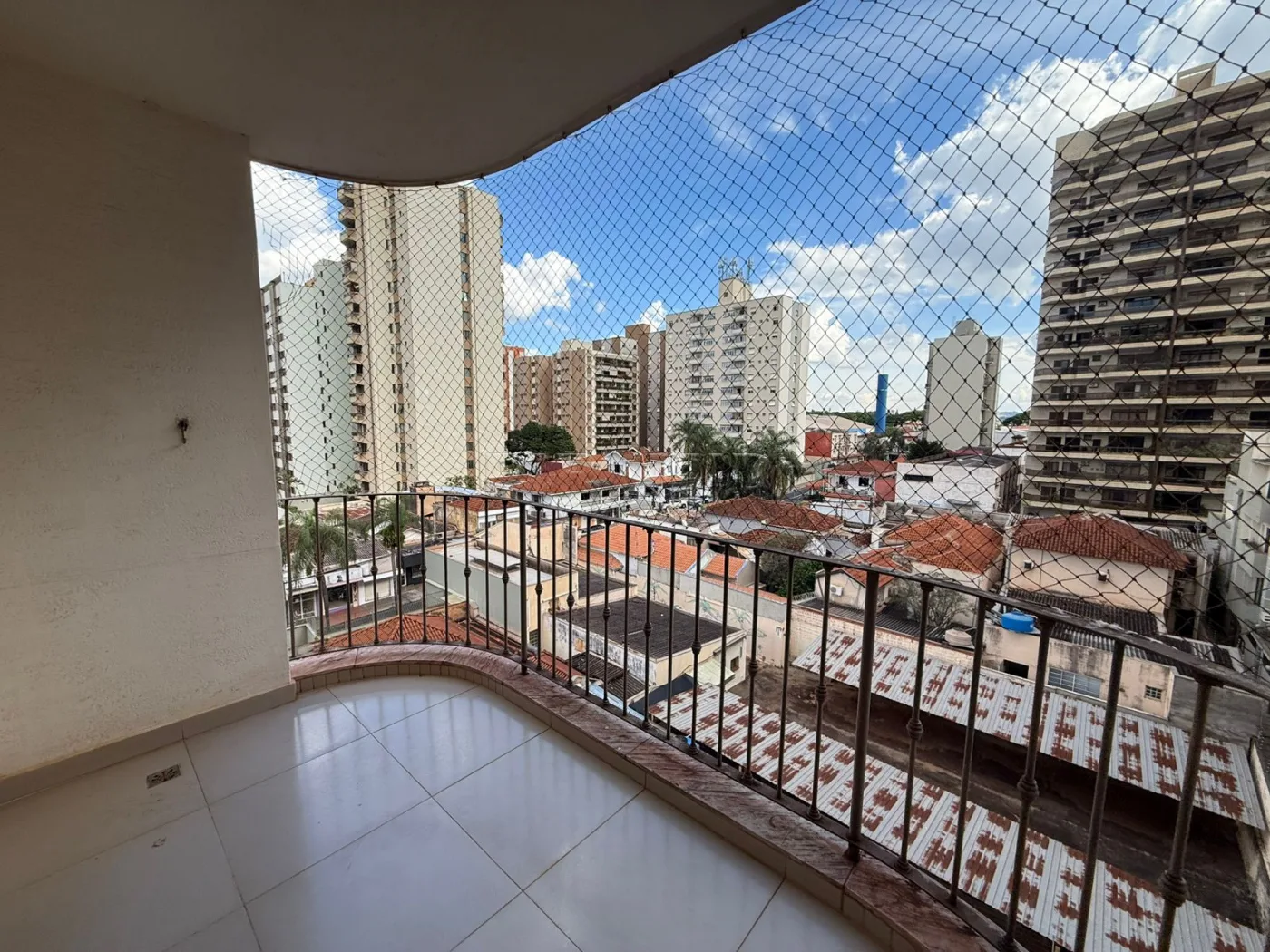 Alugar Apartamento / Padr&atilde;o em Ribeir&atilde;o Preto R$ 1.420,00 - Foto 6