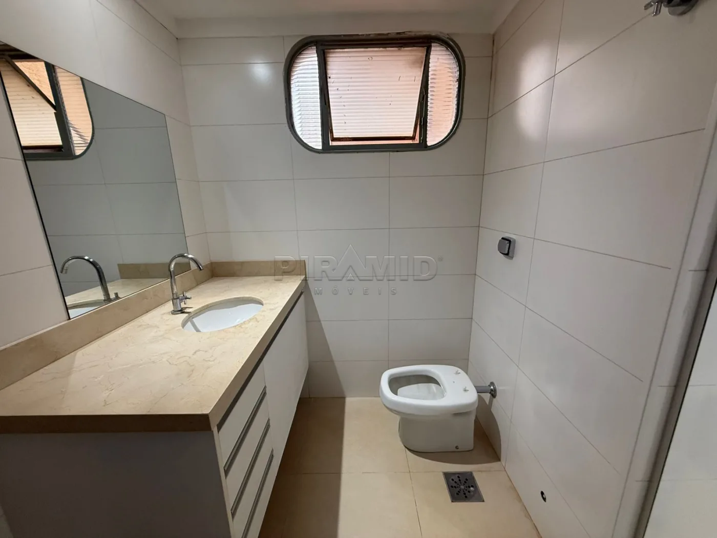 Alugar Apartamento / Padr&atilde;o em Ribeir&atilde;o Preto R$ 1.420,00 - Foto 11