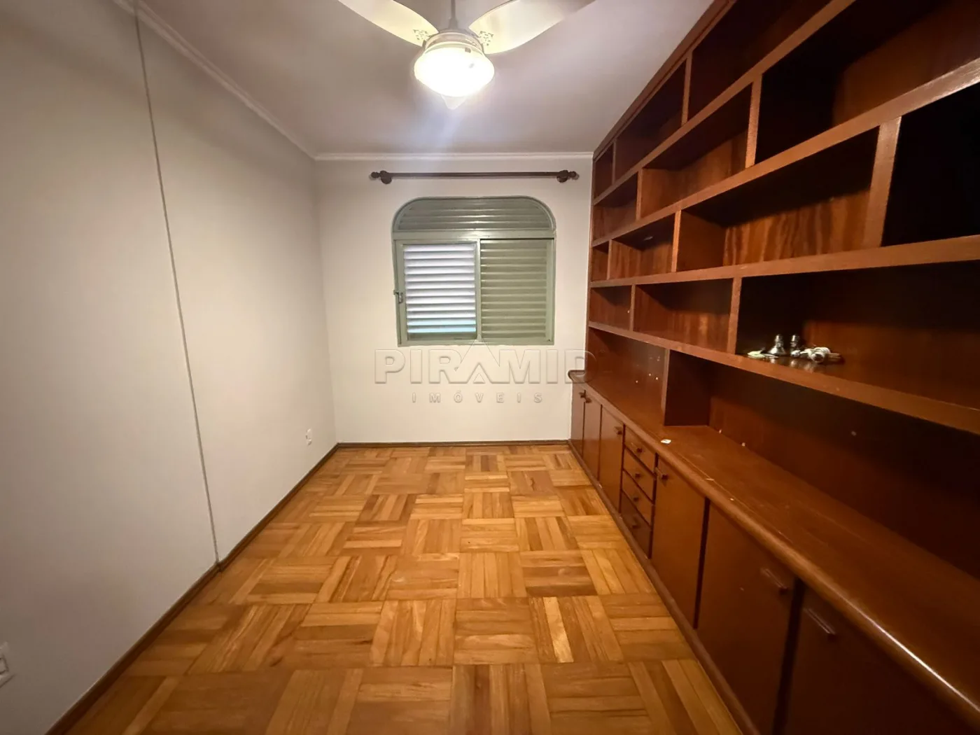 Alugar Apartamento / Padr&atilde;o em Ribeir&atilde;o Preto R$ 1.420,00 - Foto 17