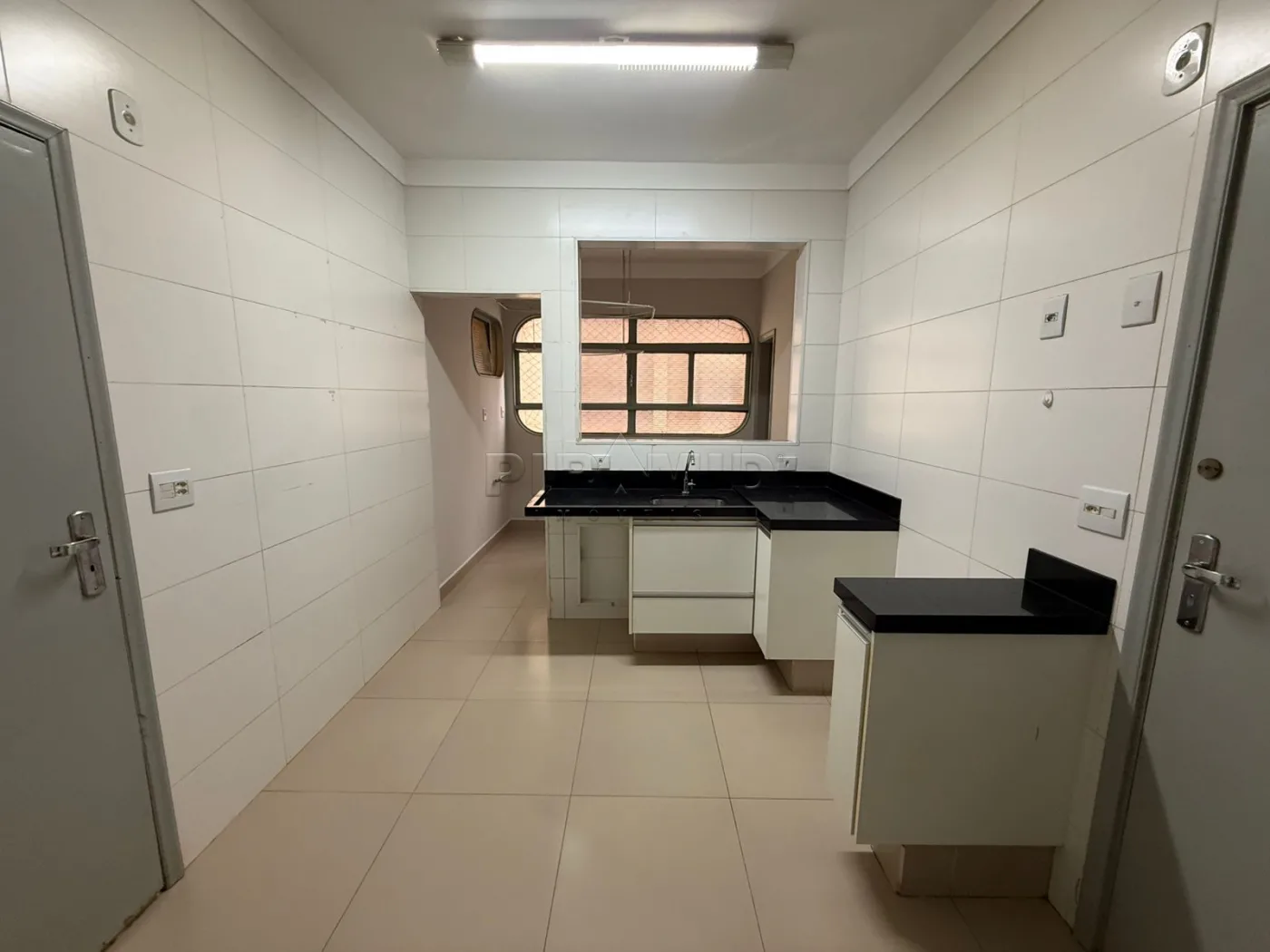 Alugar Apartamento / Padr&atilde;o em Ribeir&atilde;o Preto R$ 1.420,00 - Foto 22