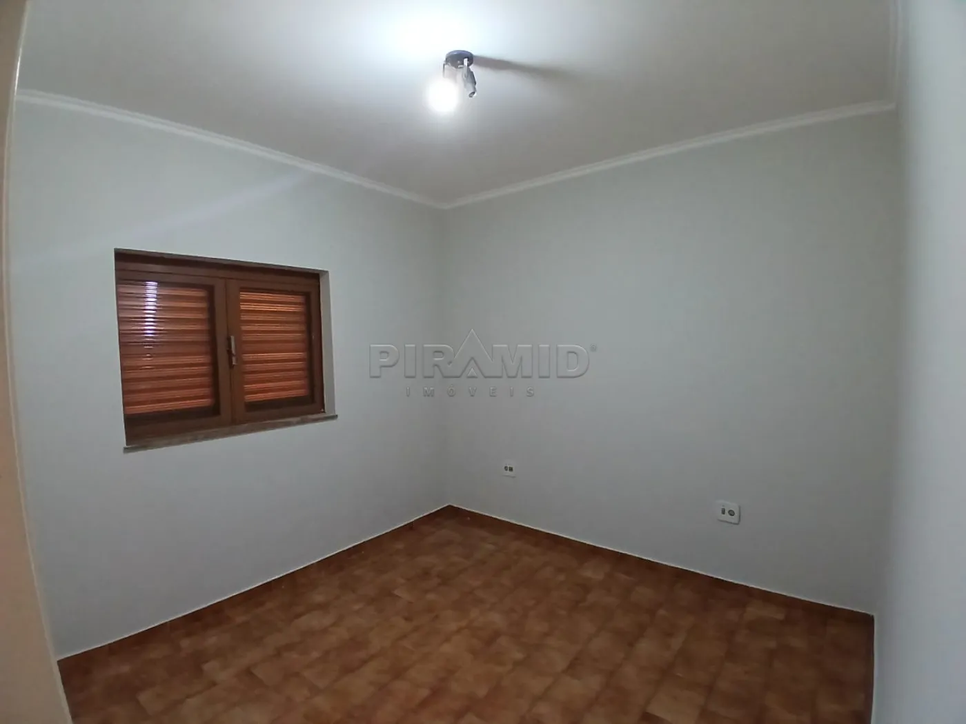 Alugar Casa / Padr&atilde;o em Ribeir&atilde;o Preto R$ 3.650,00 - Foto 8