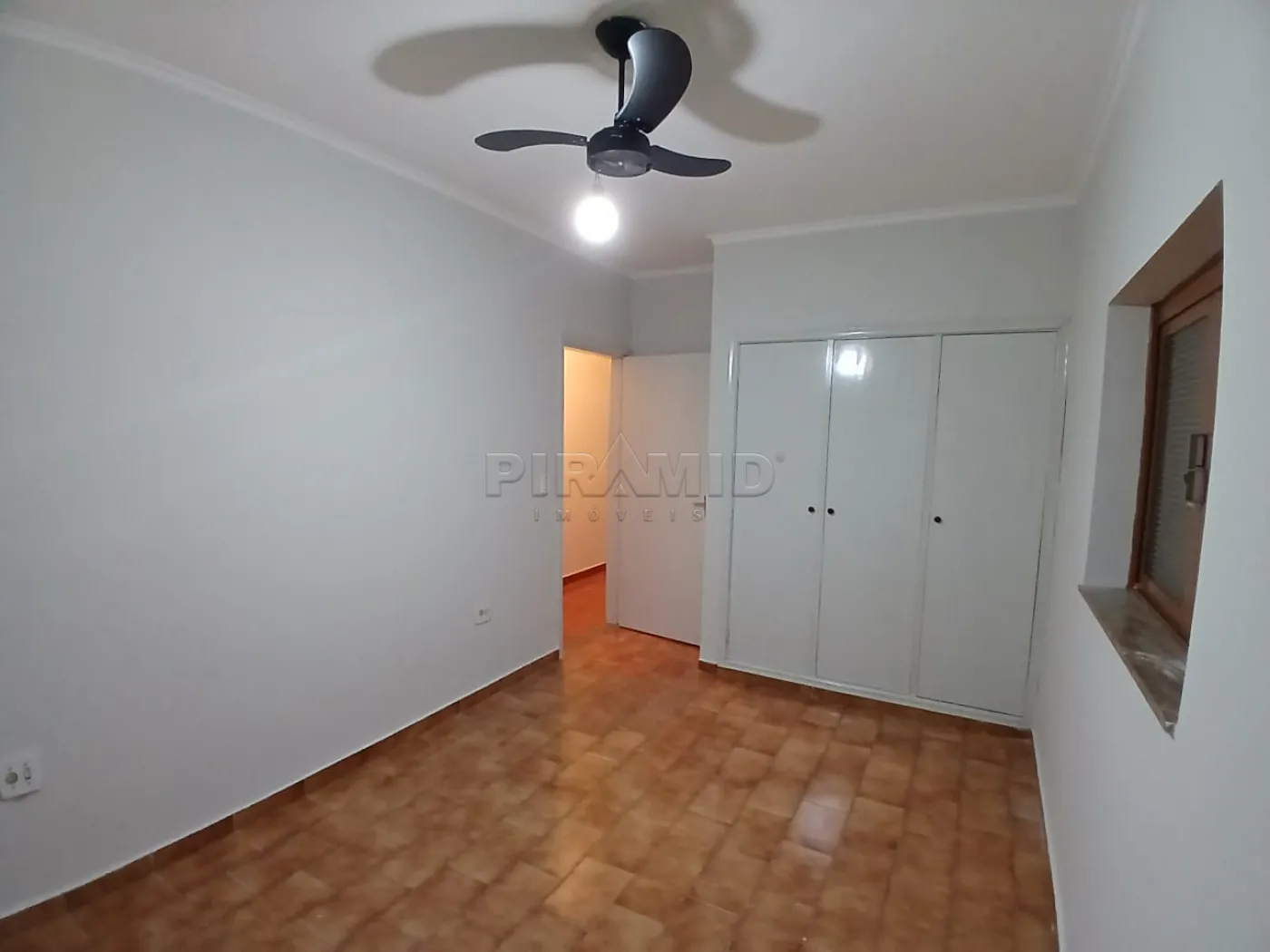 Alugar Casa / Padr&atilde;o em Ribeir&atilde;o Preto R$ 3.650,00 - Foto 11
