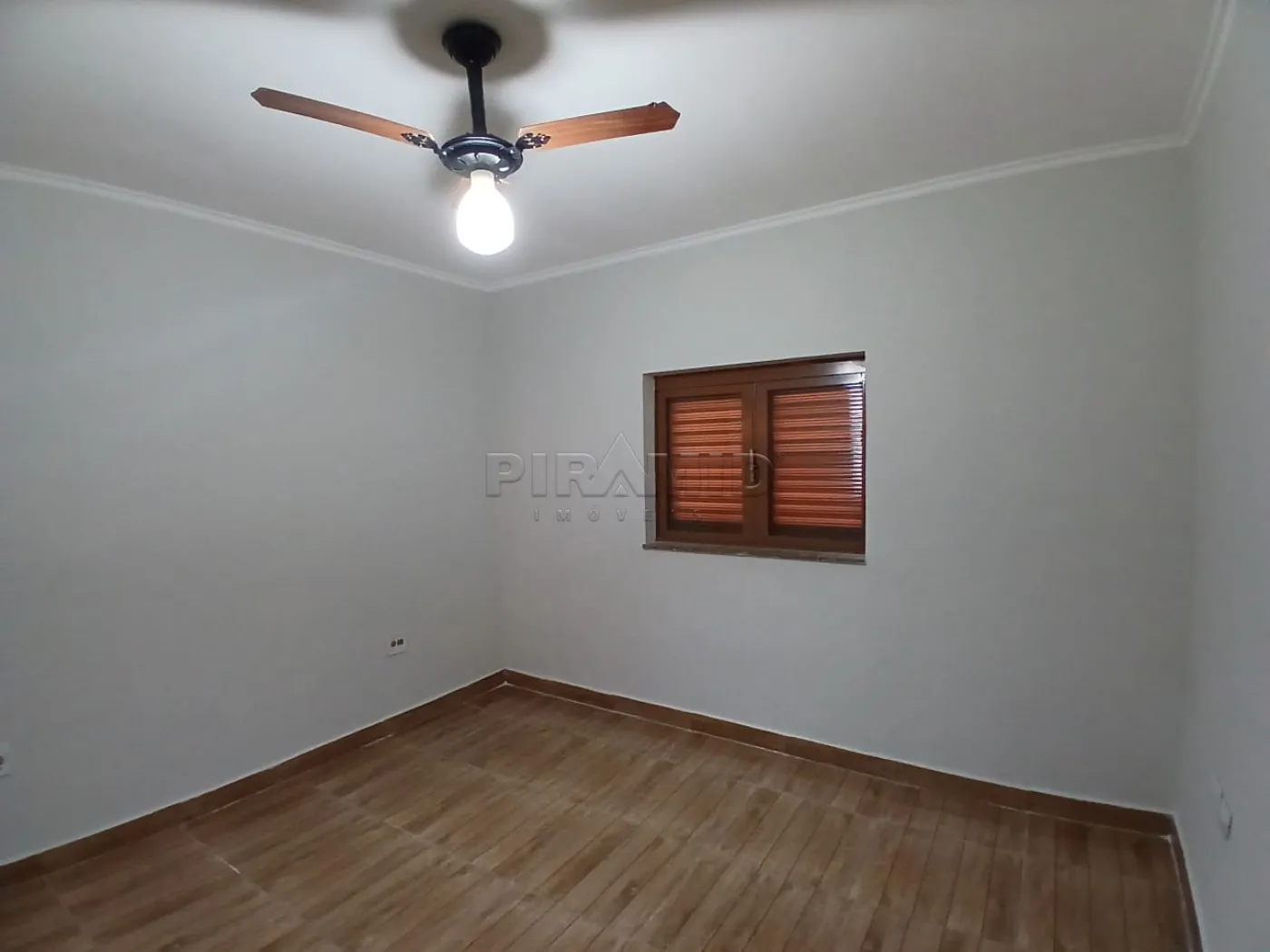 Alugar Casa / Padr&atilde;o em Ribeir&atilde;o Preto R$ 3.650,00 - Foto 13