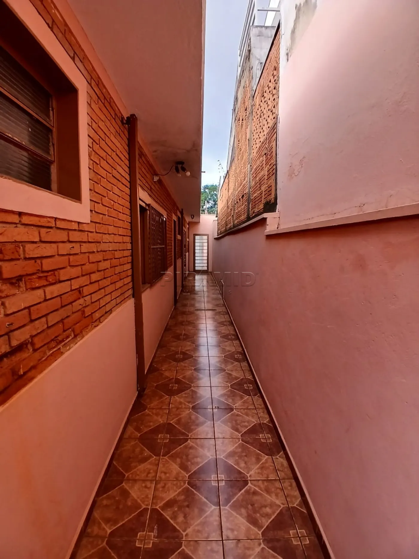 Alugar Casa / Padr&atilde;o em Ribeir&atilde;o Preto R$ 3.650,00 - Foto 23