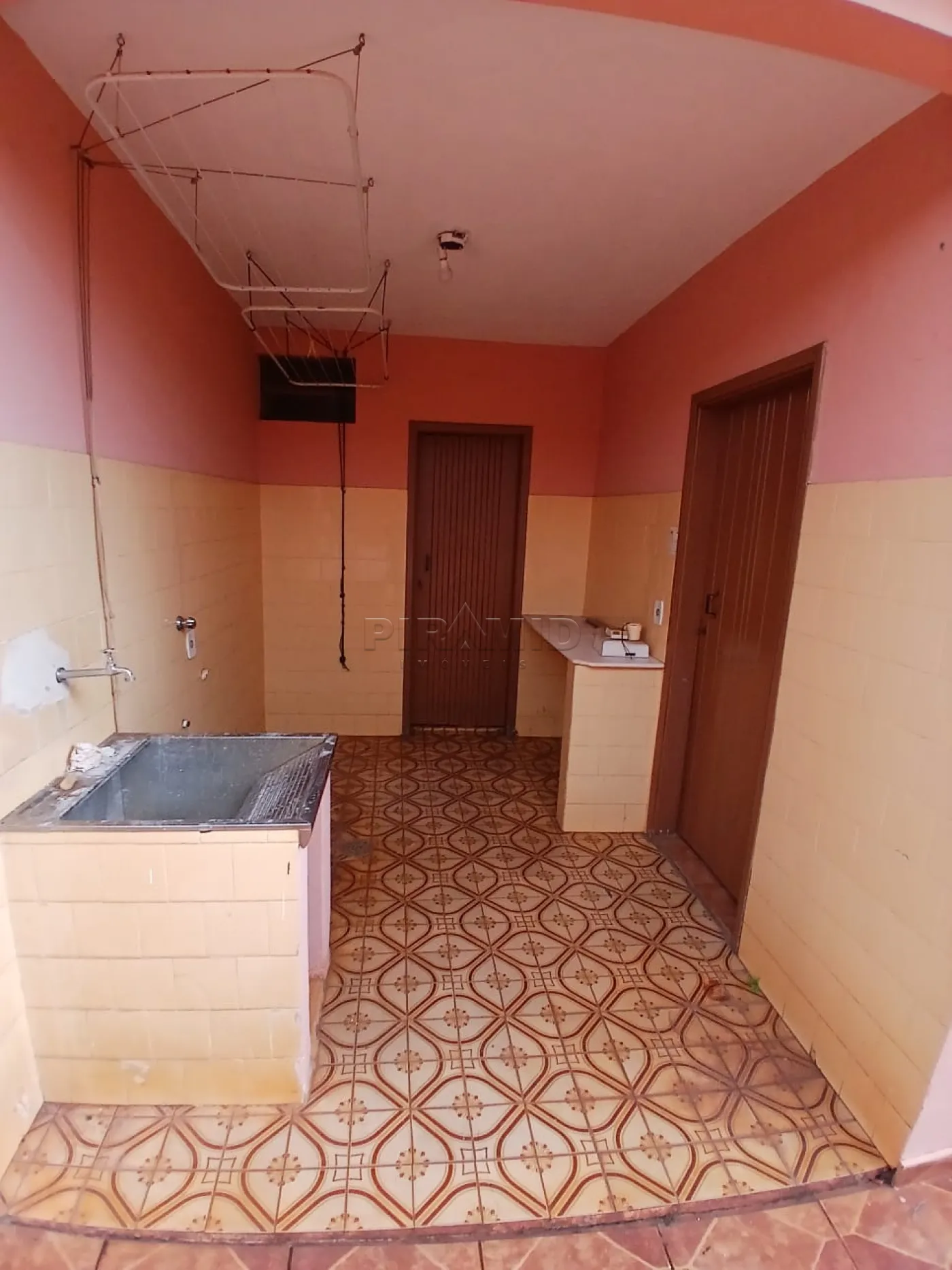 Alugar Casa / Padr&atilde;o em Ribeir&atilde;o Preto R$ 3.650,00 - Foto 28