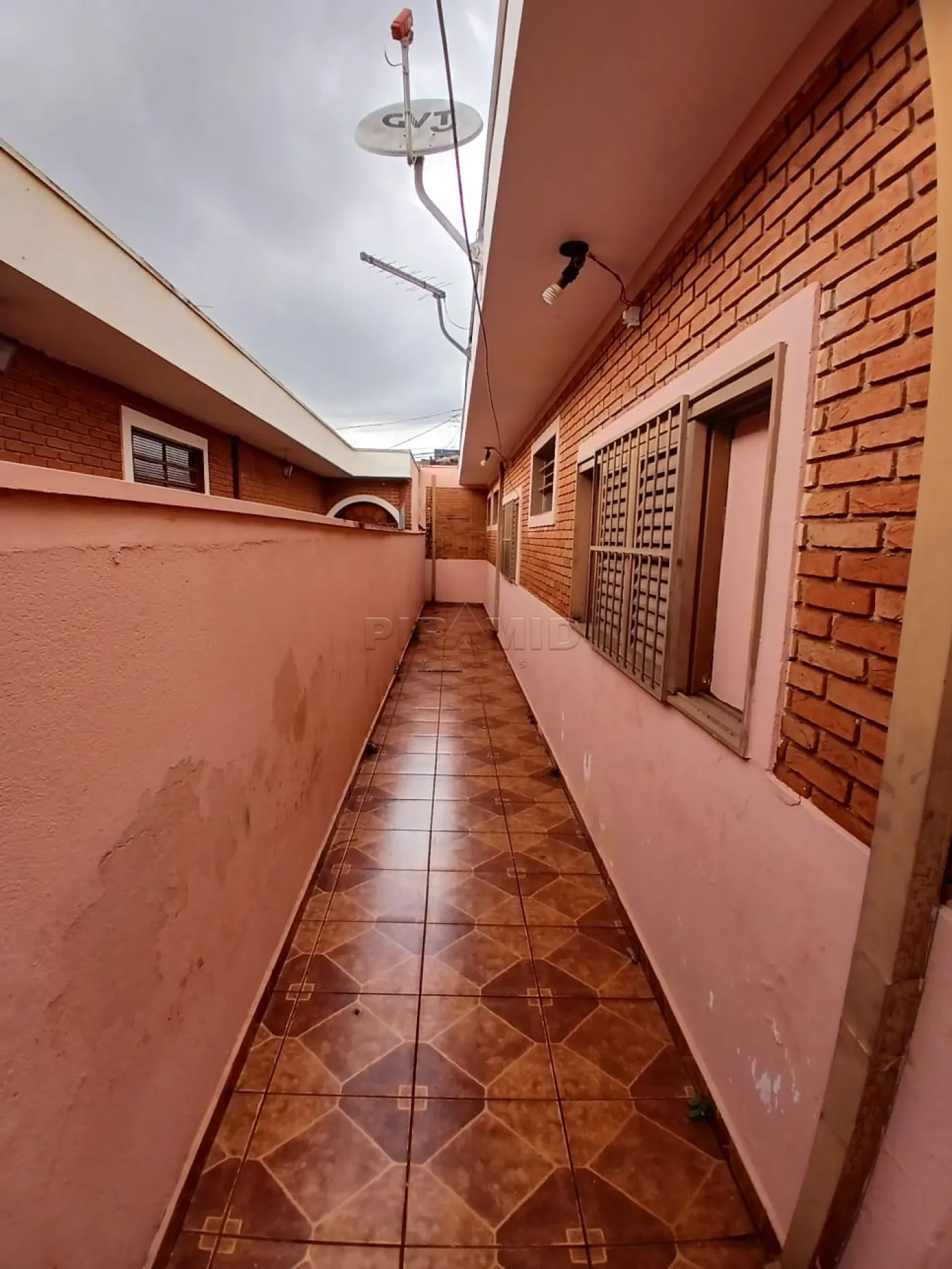 Alugar Casa / Padr&atilde;o em Ribeir&atilde;o Preto R$ 3.650,00 - Foto 33