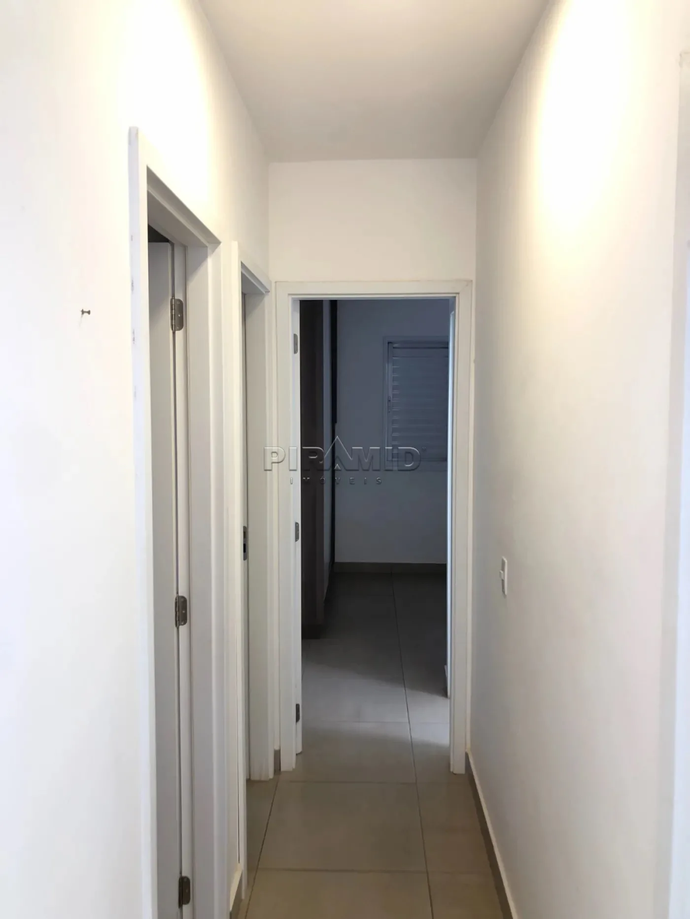 Alugar Apartamento / Padr&atilde;o em Ribeir&atilde;o Preto R$ 3.500,00 - Foto 4