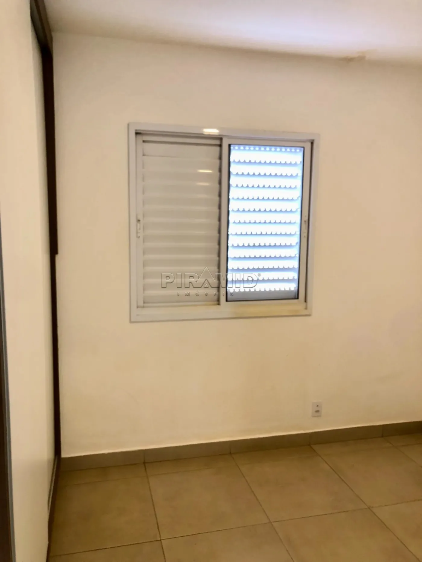 Alugar Apartamento / Padr&atilde;o em Ribeir&atilde;o Preto R$ 3.500,00 - Foto 9