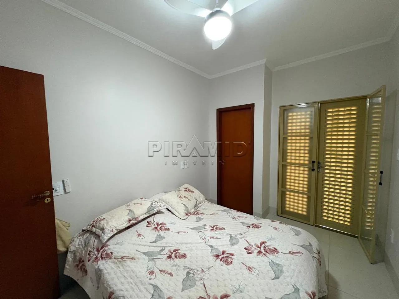 Alugar Apartamento / Padr&atilde;o em Ribeir&atilde;o Preto R$ 2.750,00 - Foto 15