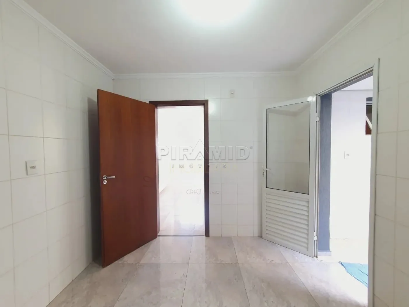 Alugar Casa / Condom&iacute;nio em Ribeir&atilde;o Preto R$ 2.500,00 - Foto 13