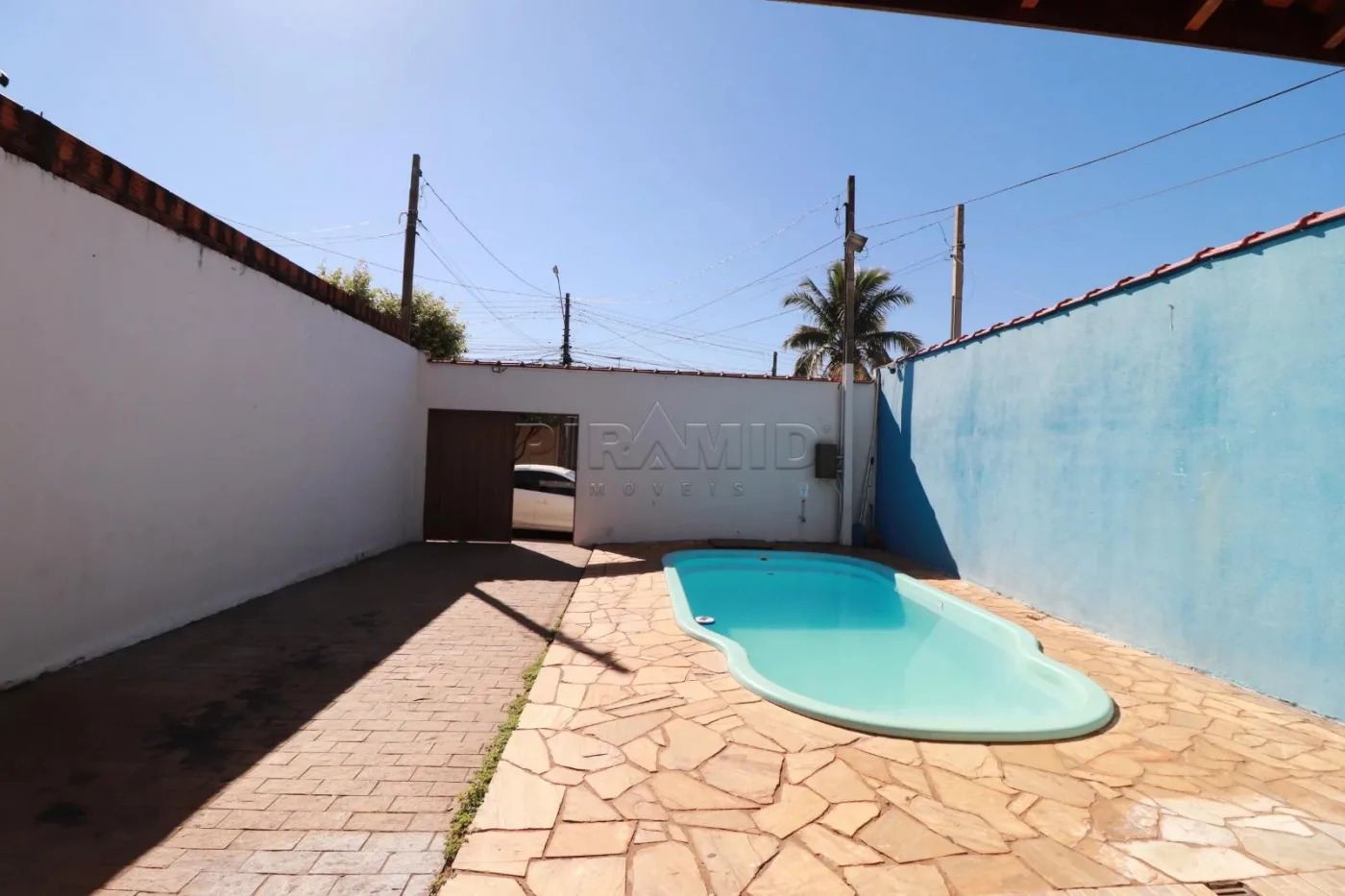Alugar Casa / Padr&atilde;o em Ribeir&atilde;o Preto R$ 3.000,00 - Foto 1