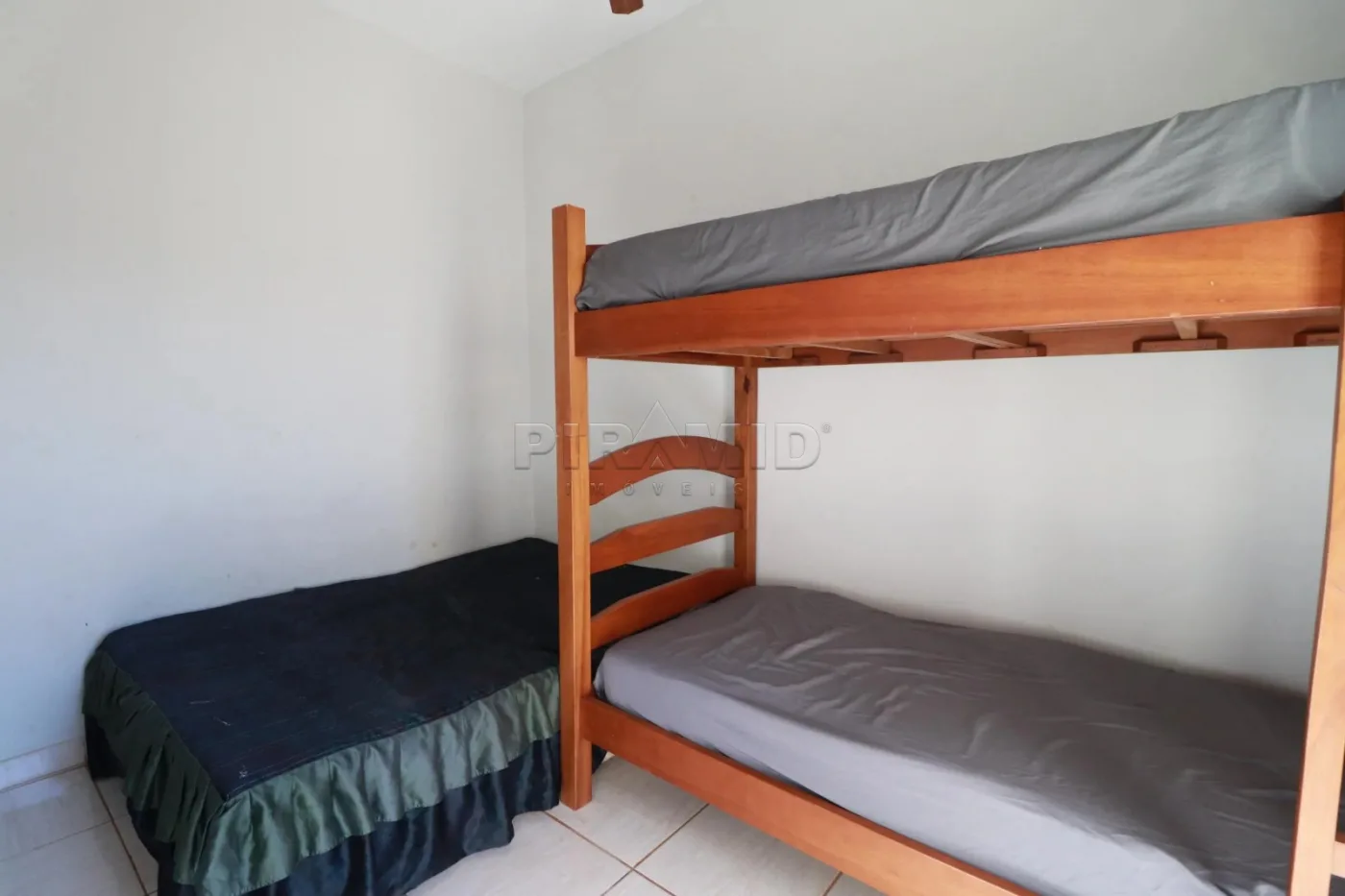 Alugar Casa / Padr&atilde;o em Ribeir&atilde;o Preto R$ 3.000,00 - Foto 15