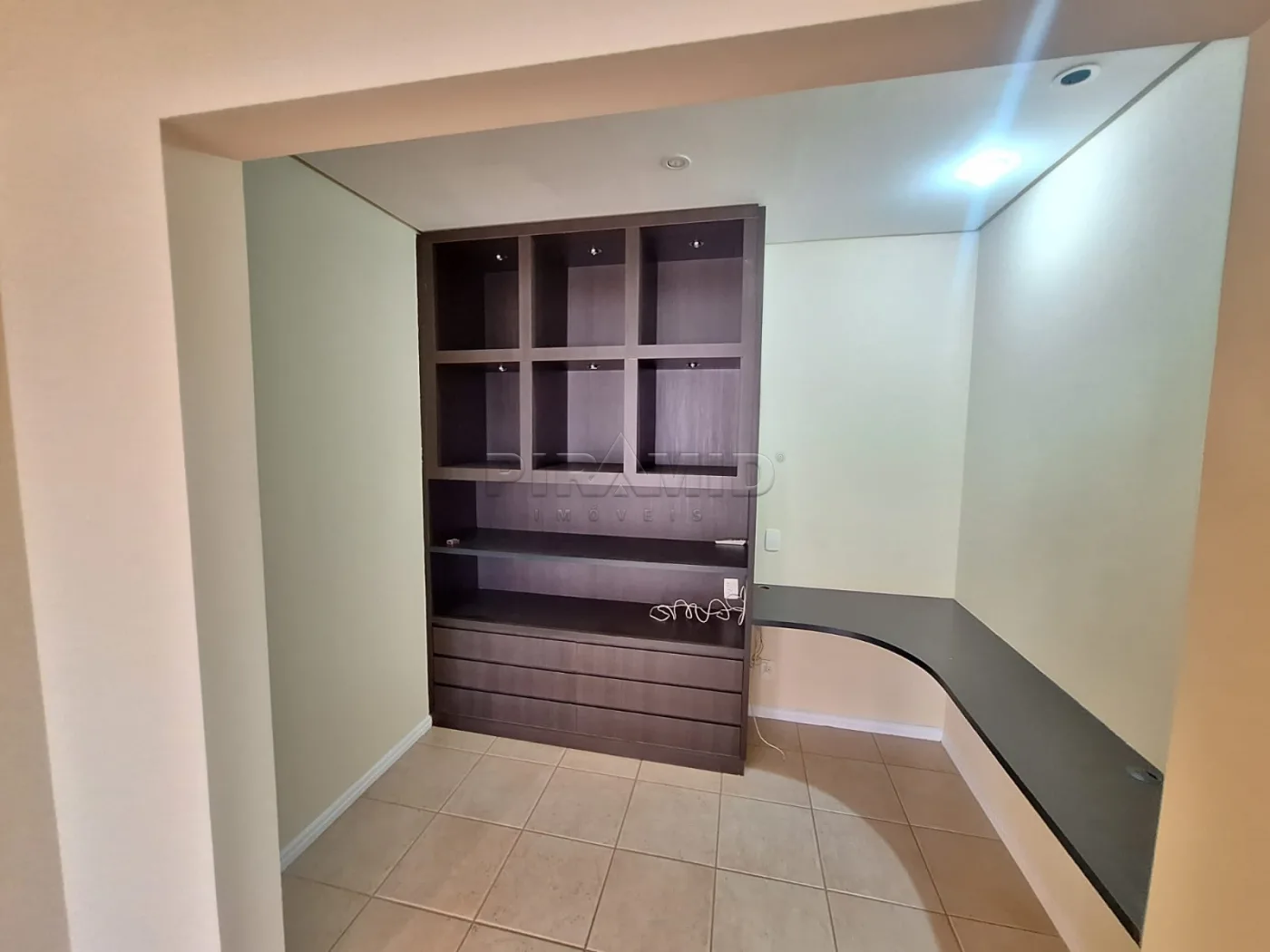 Alugar Apartamento / Padr&atilde;o em Ribeir&atilde;o Preto R$ 5.700,00 - Foto 7