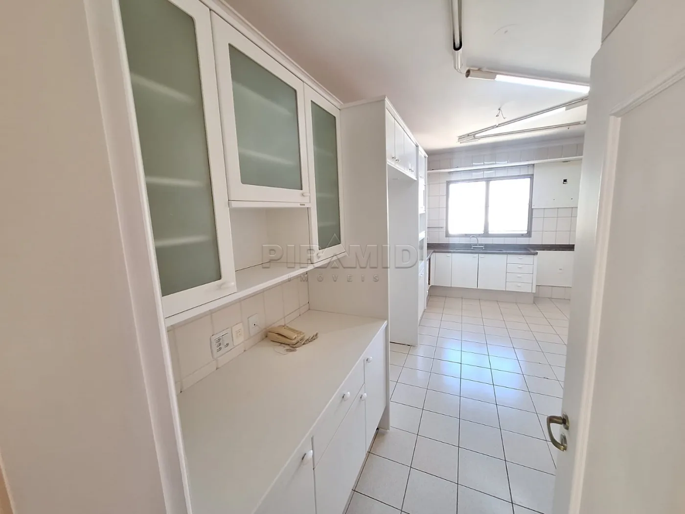 Alugar Apartamento / Padr&atilde;o em Ribeir&atilde;o Preto R$ 5.700,00 - Foto 28