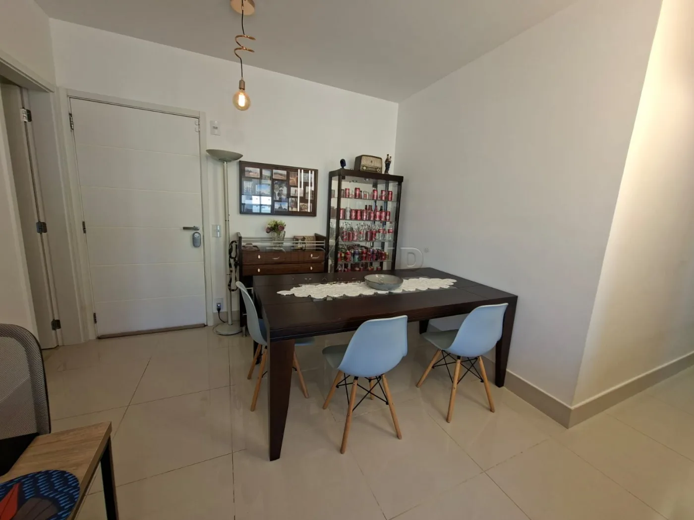 Alugar Apartamento / Padr&atilde;o em Ribeir&atilde;o Preto R$ 2.500,00 - Foto 7