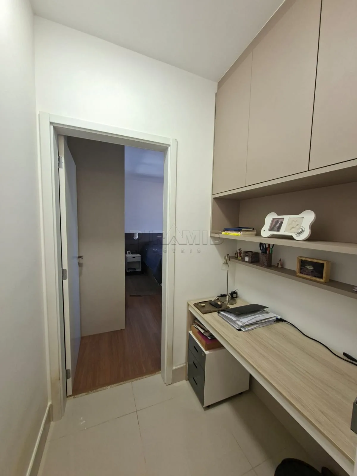 Alugar Apartamento / Padr&atilde;o em Ribeir&atilde;o Preto R$ 2.500,00 - Foto 16