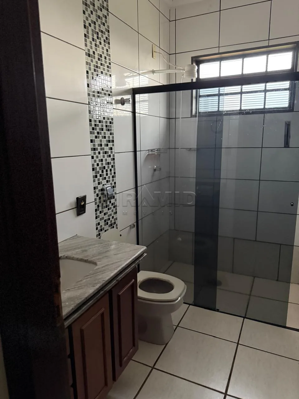 Alugar Casa / Padr&atilde;o em Ribeir&atilde;o Preto R$ 7.000,00 - Foto 5