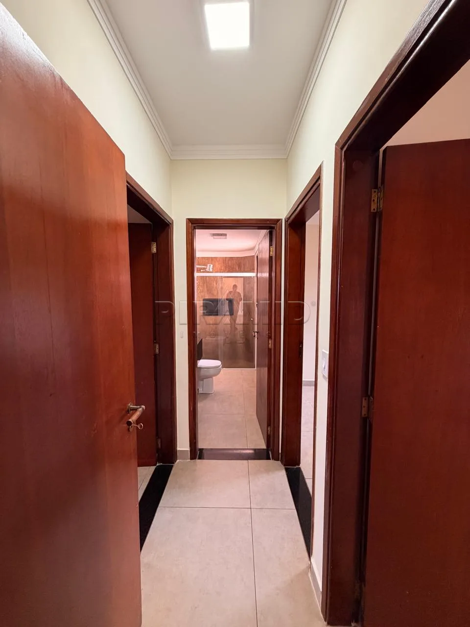 Alugar Apartamento / Padr&atilde;o em Ribeir&atilde;o Preto R$ 2.300,00 - Foto 16