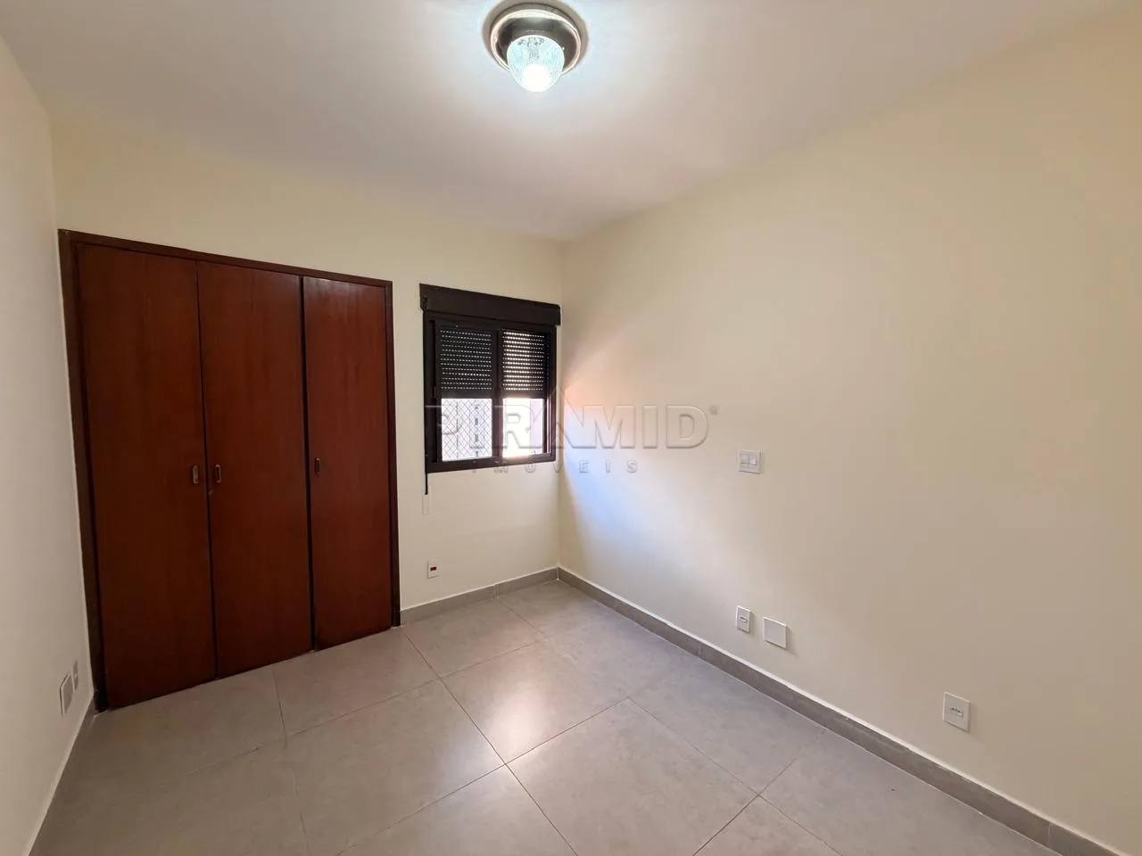 Alugar Apartamento / Padr&atilde;o em Ribeir&atilde;o Preto R$ 2.300,00 - Foto 17