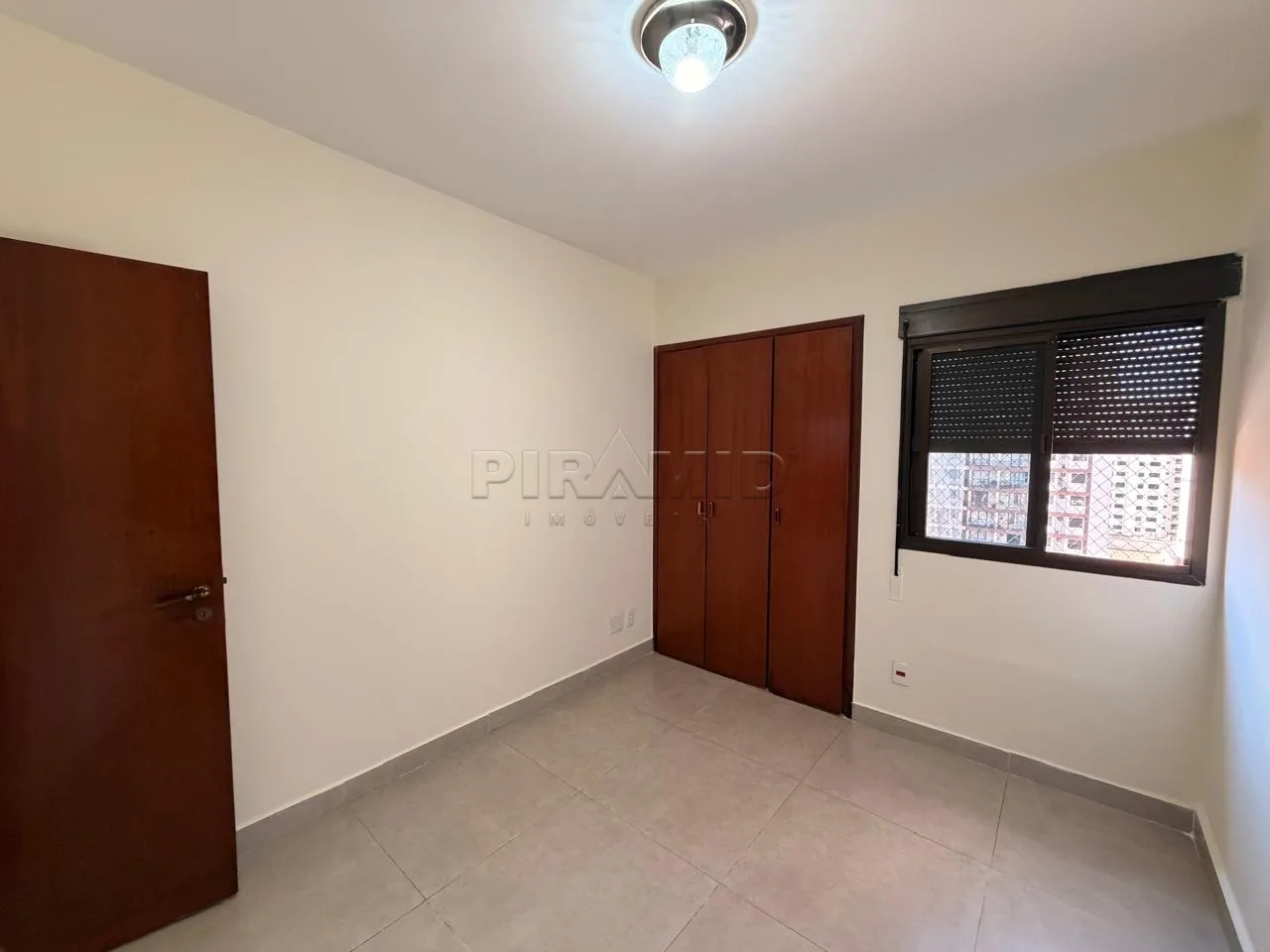 Alugar Apartamento / Padr&atilde;o em Ribeir&atilde;o Preto R$ 2.300,00 - Foto 18