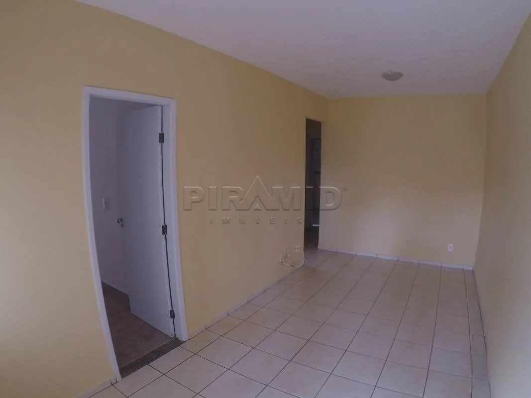 Alugar Casa / Condom&iacute;nio em Ribeir&atilde;o Preto R$ 3.500,00 - Foto 1