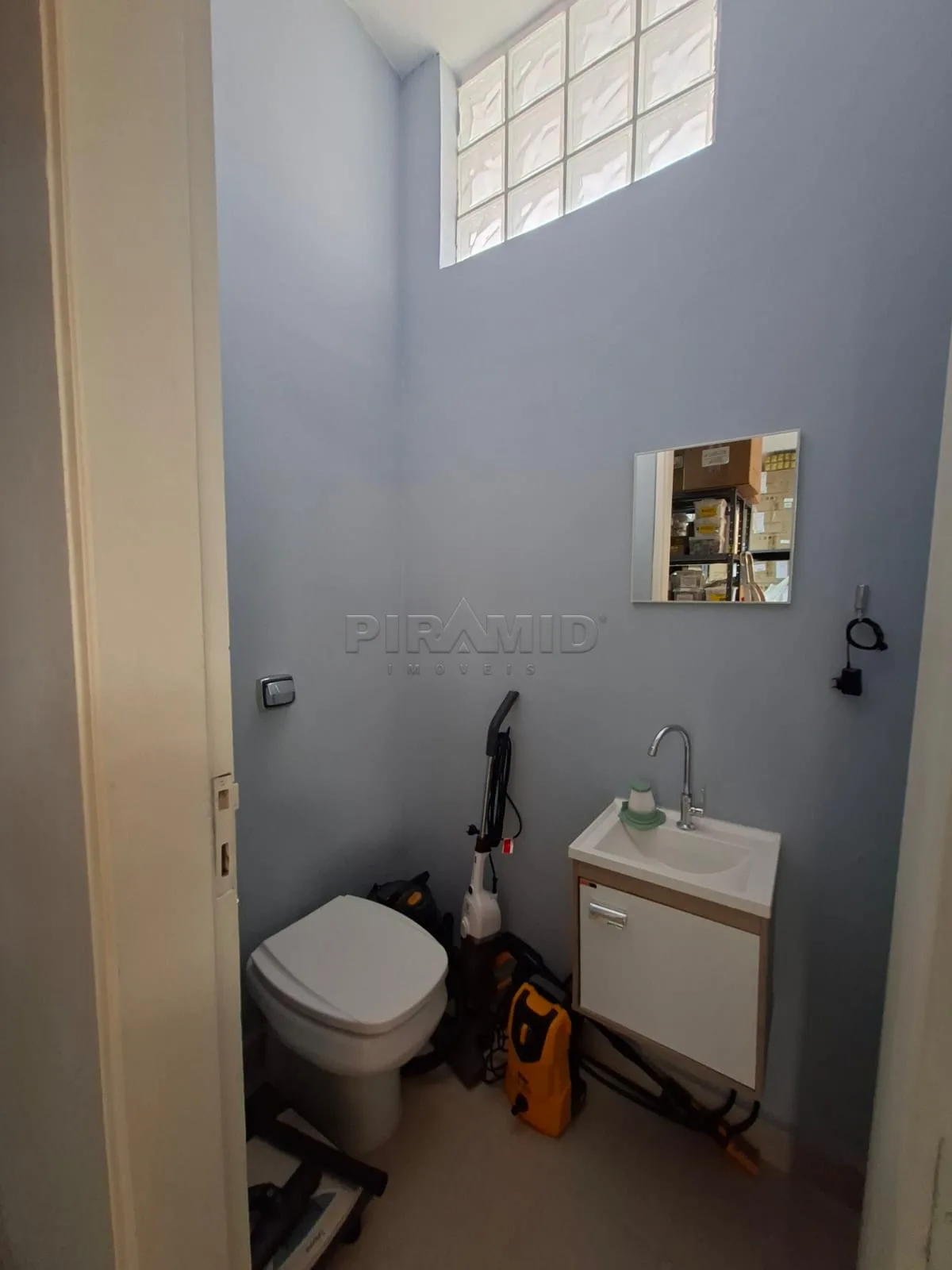 Alugar Casa / Padr&atilde;o em Ribeir&atilde;o Preto R$ 1.800,00 - Foto 6