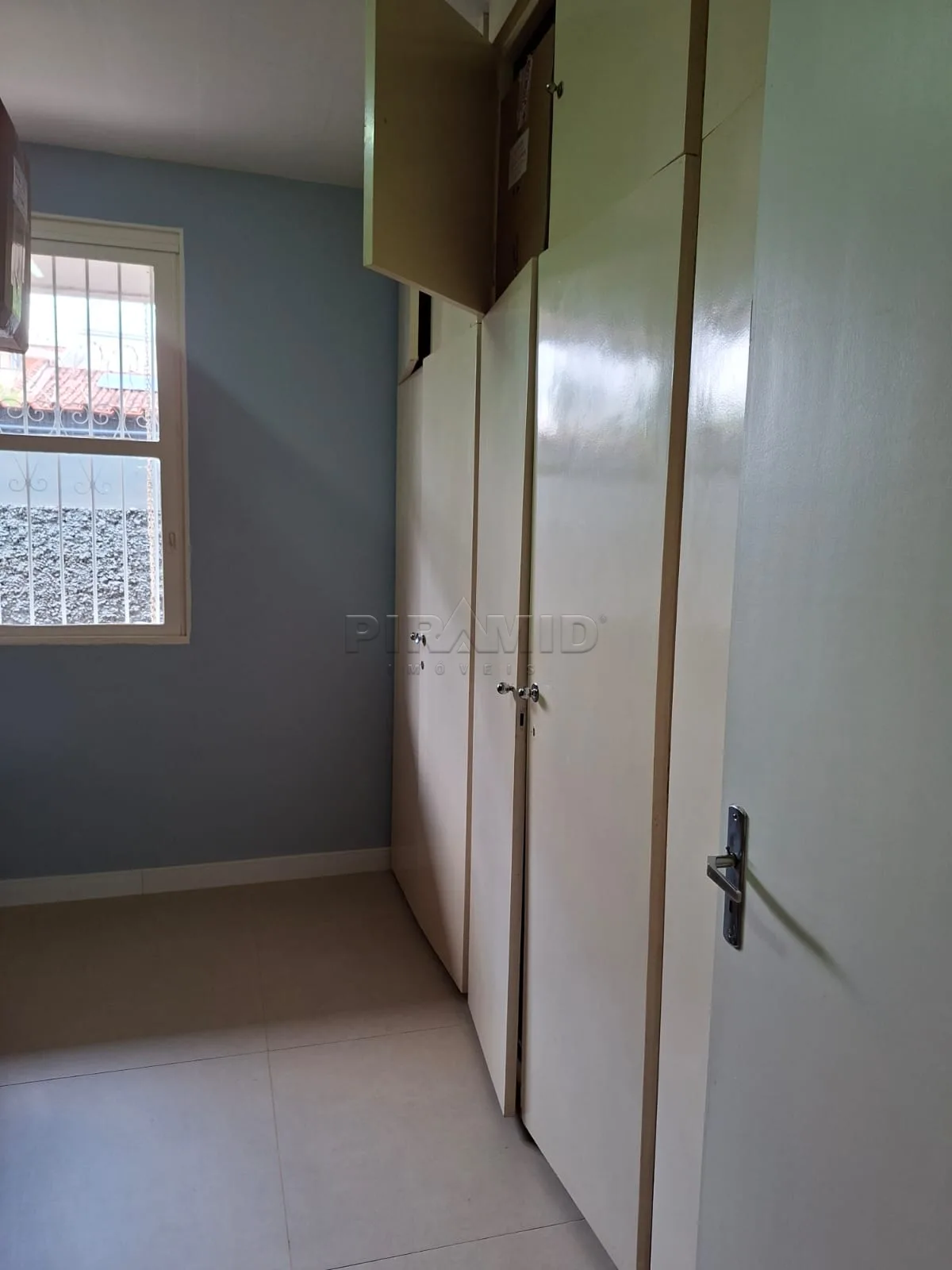 Alugar Casa / Padr&atilde;o em Ribeir&atilde;o Preto R$ 1.800,00 - Foto 20