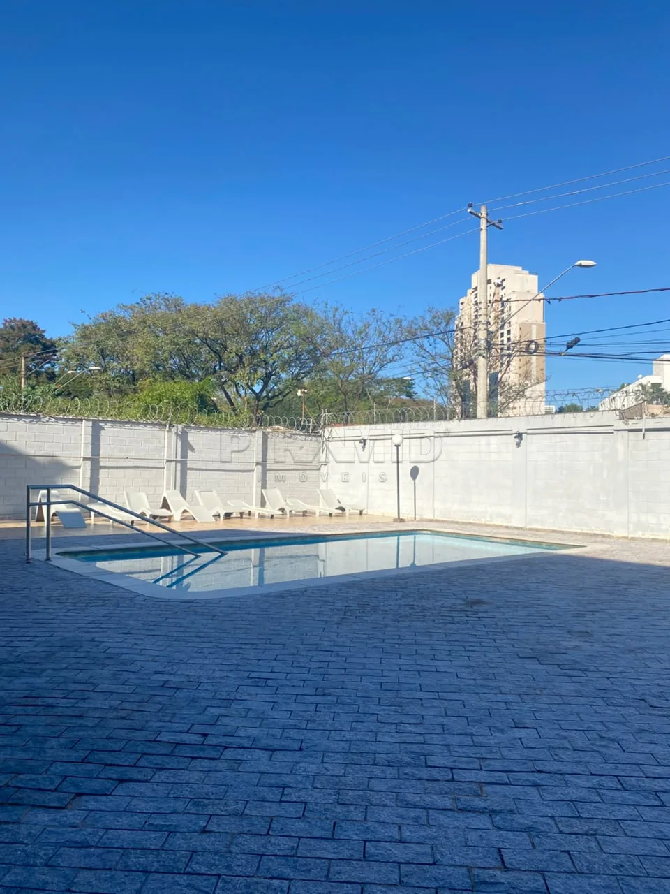 Alugar Apartamento / Padr&atilde;o em Ribeir&atilde;o Preto R$ 1.700,00 - Foto 16