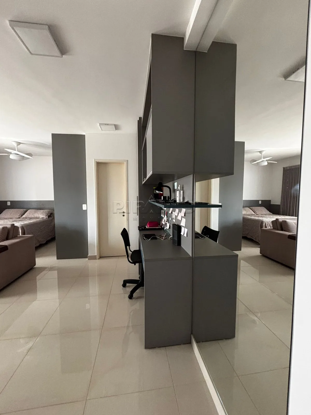 Alugar Apartamento / Padr&atilde;o em Ribeir&atilde;o Preto R$ 2.500,00 - Foto 3
