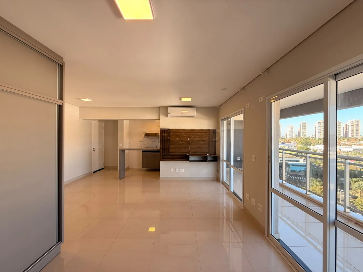 Alugar Apartamento / Padr&atilde;o em Ribeir&atilde;o Preto R$ 2.200,00 - Foto 5