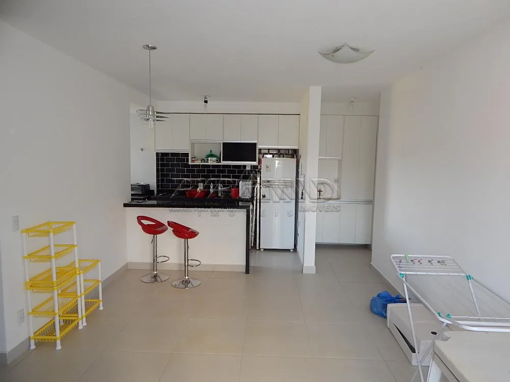 Alugar Apartamento / Padr&atilde;o em Ribeir&atilde;o Preto R$ 2.300,00 - Foto 2