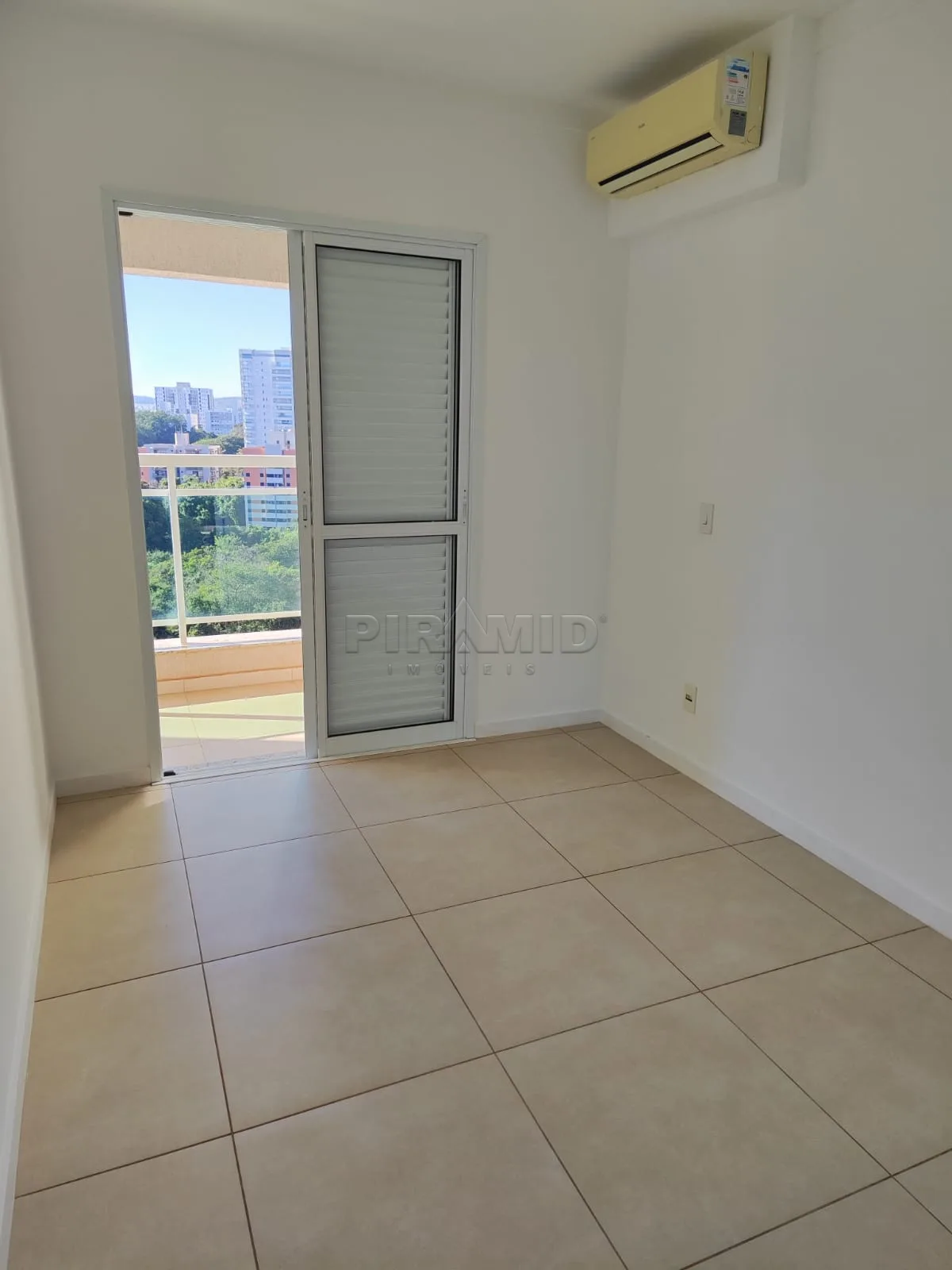 Alugar Apartamento / Padr&atilde;o em Ribeir&atilde;o Preto R$ 2.300,00 - Foto 3