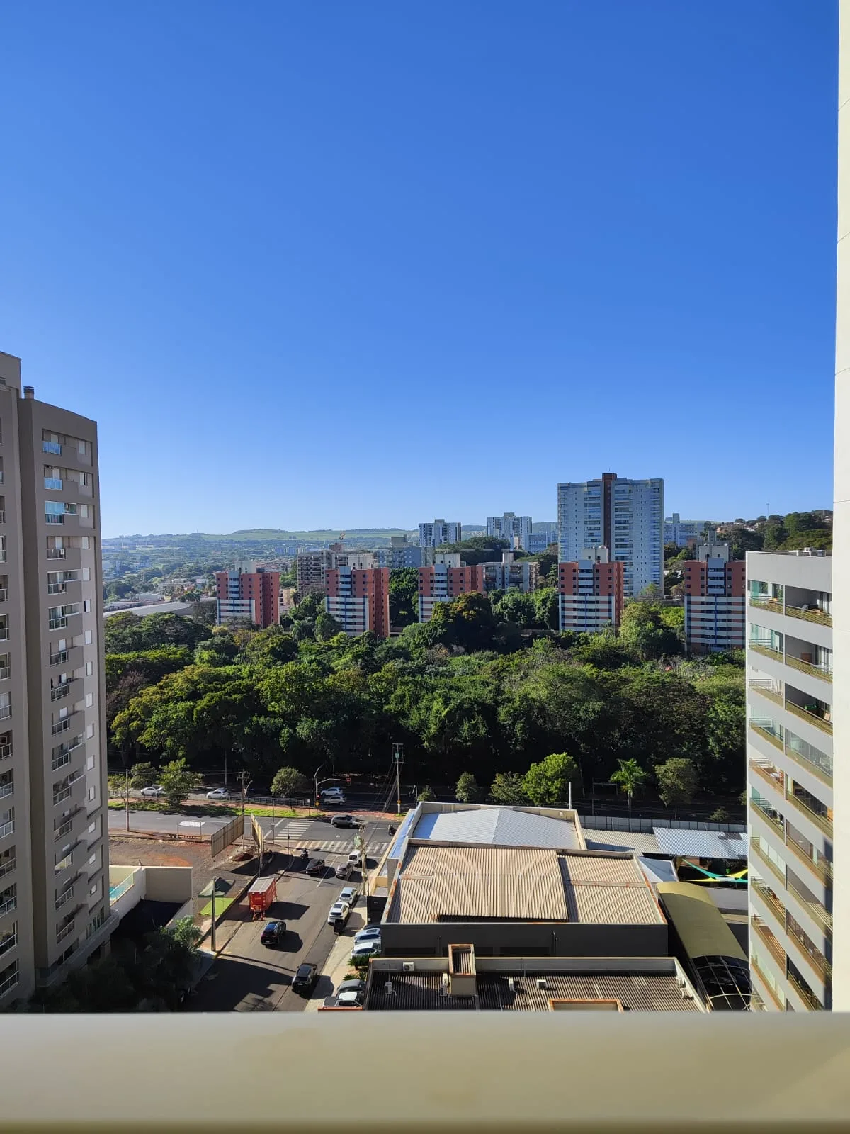 Alugar Apartamento / Padr&atilde;o em Ribeir&atilde;o Preto R$ 2.300,00 - Foto 6