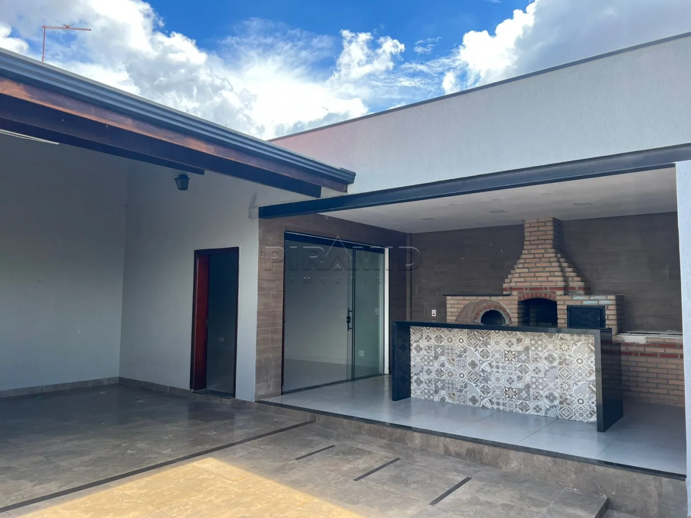 Comprar Casa / Padr&atilde;o em Ribeir&atilde;o Preto R$ 550.000,00 - Foto 1