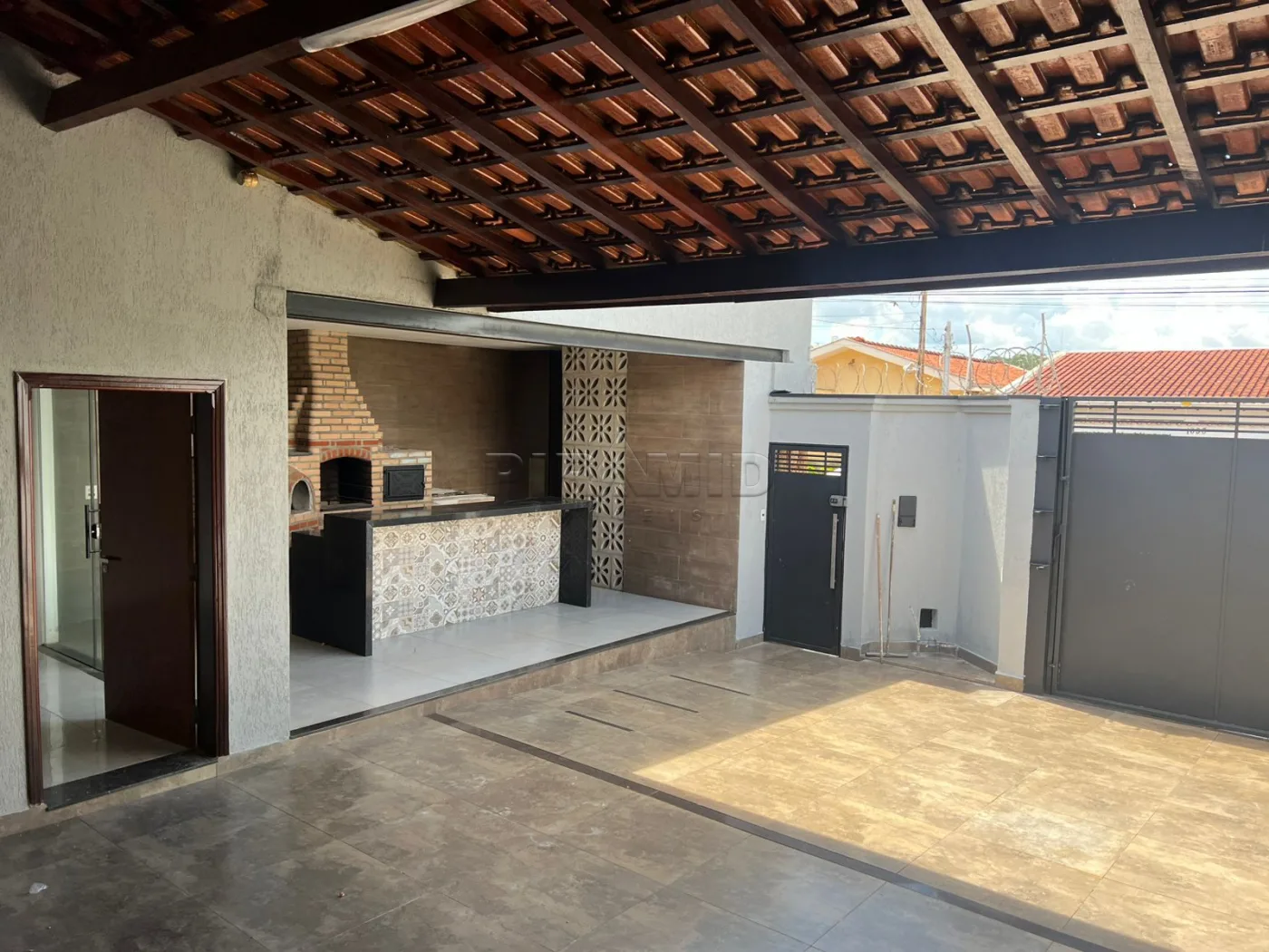 Comprar Casa / Padr&atilde;o em Ribeir&atilde;o Preto R$ 550.000,00 - Foto 2