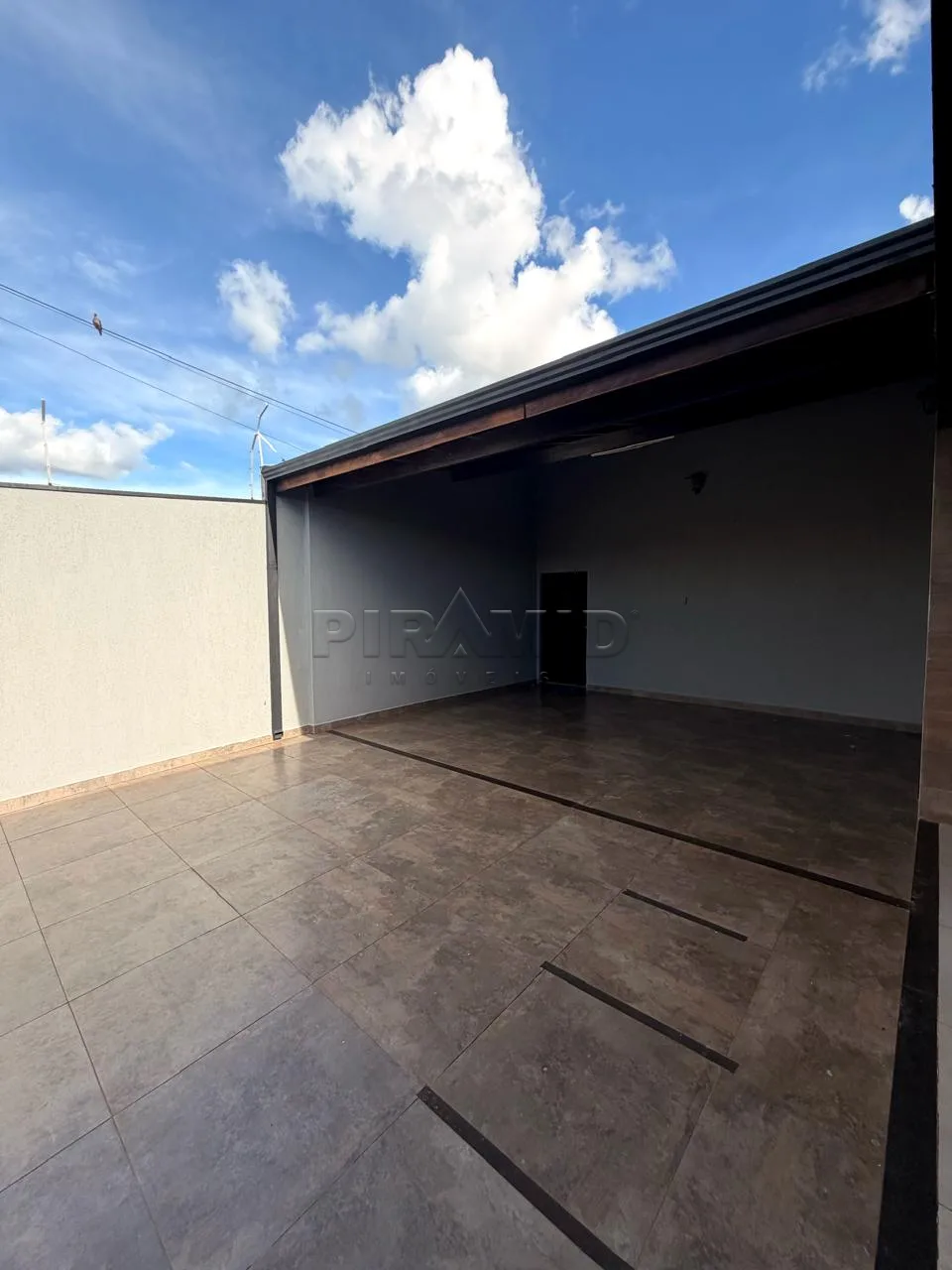 Comprar Casa / Padr&atilde;o em Ribeir&atilde;o Preto R$ 550.000,00 - Foto 3