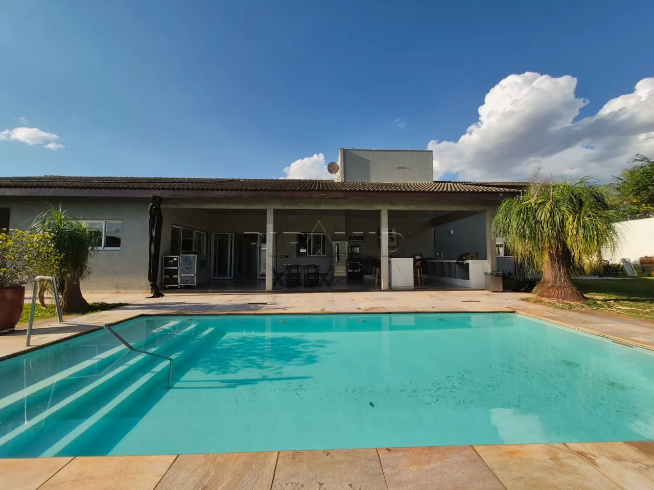 Alugar Casa / Padr&atilde;o em Ribeir&atilde;o Preto R$ 11.000,00 - Foto 13
