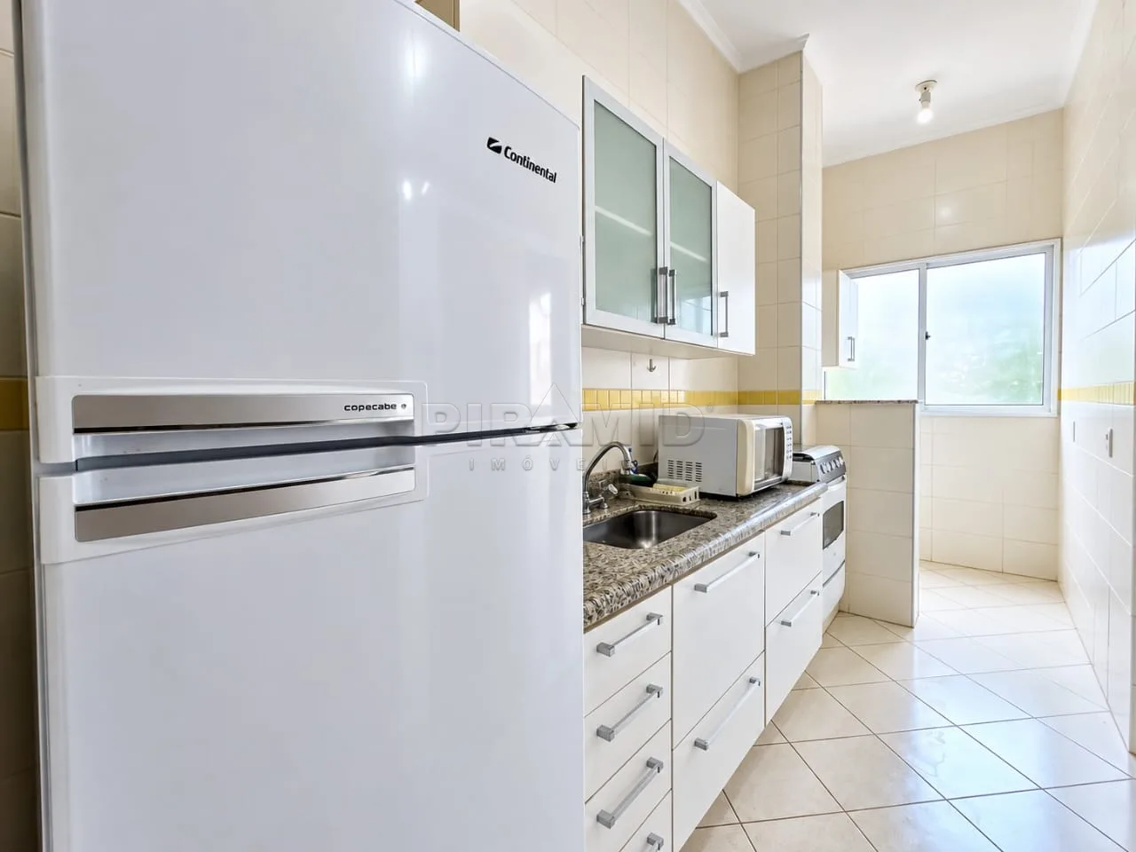Alugar Apartamento / Padr&atilde;o em Ribeir&atilde;o Preto R$ 1.700,00 - Foto 4