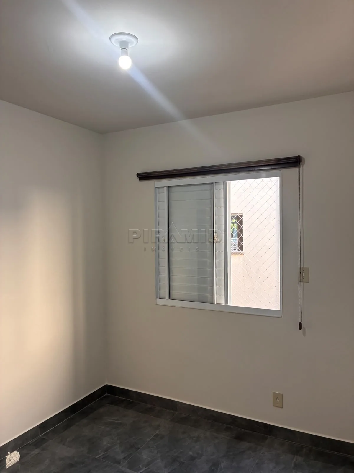 Alugar Apartamento / Padr&atilde;o em Ribeir&atilde;o Preto R$ 1.250,00 - Foto 9