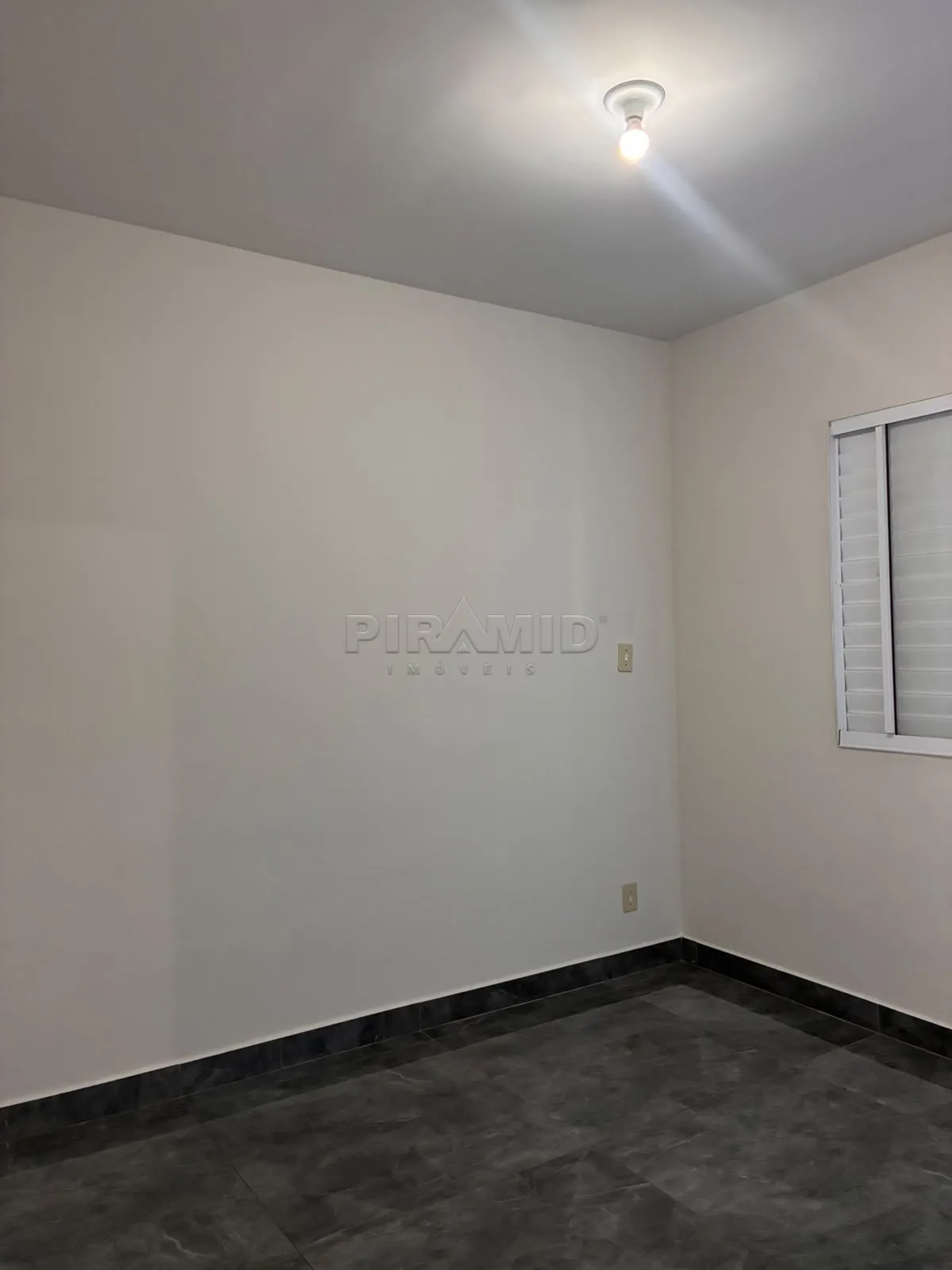 Alugar Apartamento / Padr&atilde;o em Ribeir&atilde;o Preto R$ 1.250,00 - Foto 12