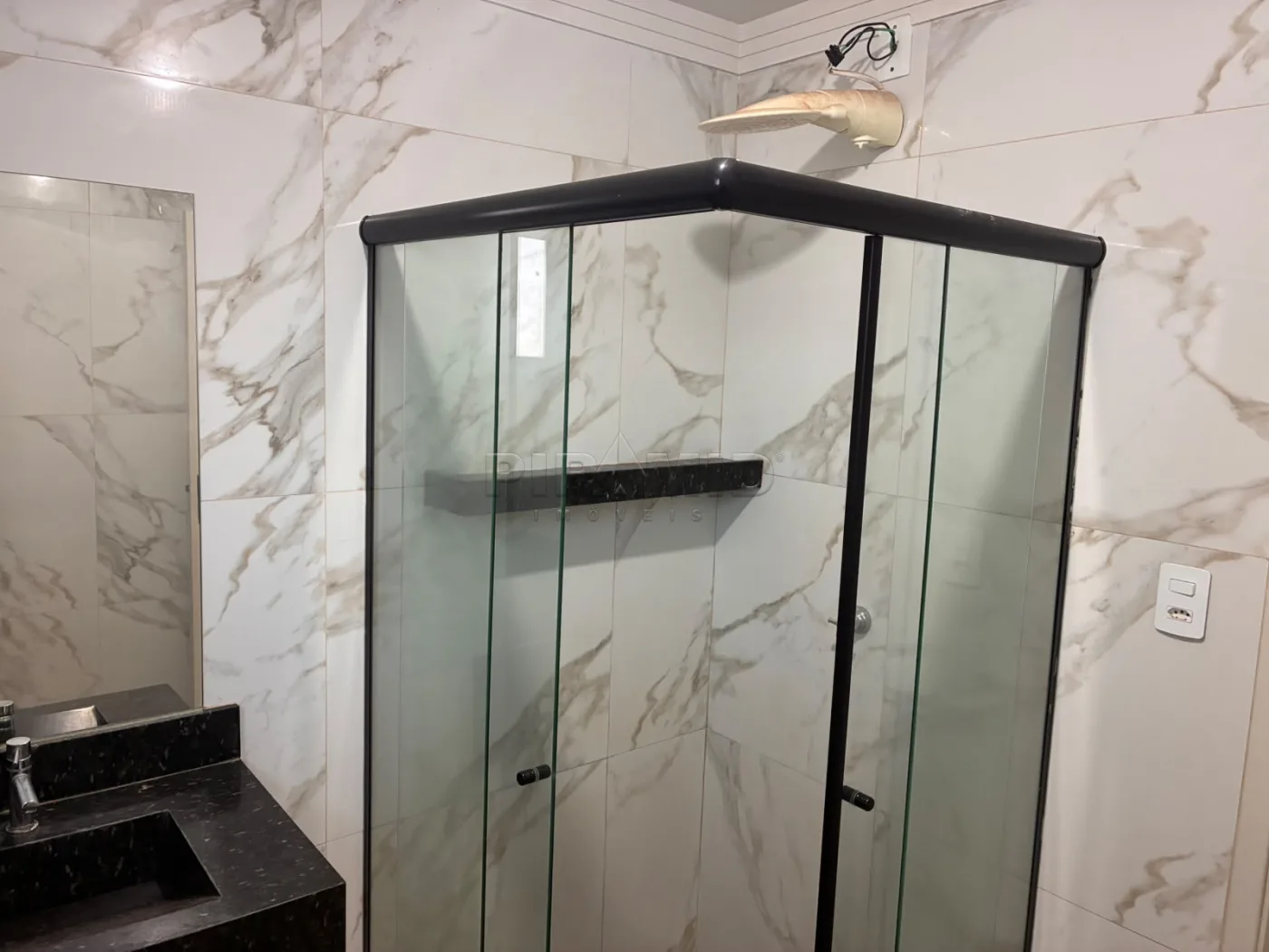 Alugar Apartamento / Padr&atilde;o em Ribeir&atilde;o Preto R$ 1.250,00 - Foto 17