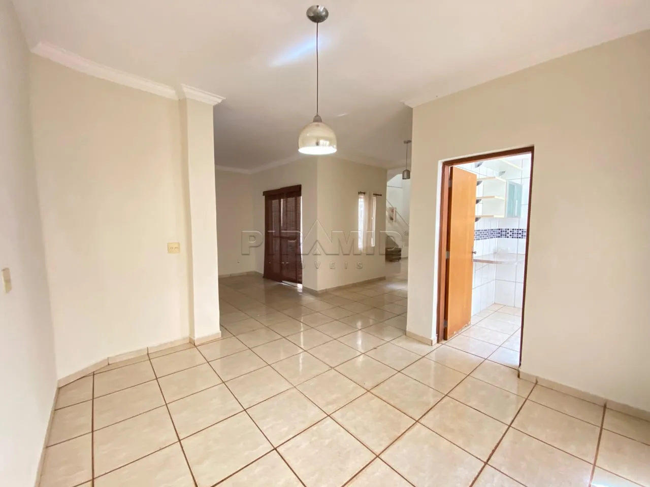 Alugar Casa / Padr&atilde;o em Ribeir&atilde;o Preto R$ 4.500,00 - Foto 3