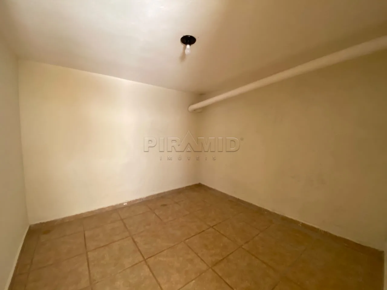Alugar Casa / Padr&atilde;o em Ribeir&atilde;o Preto R$ 4.500,00 - Foto 8