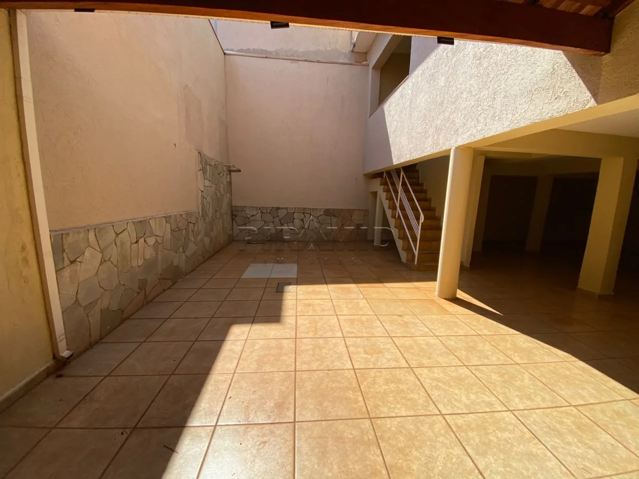 Alugar Casa / Padr&atilde;o em Ribeir&atilde;o Preto R$ 4.500,00 - Foto 10