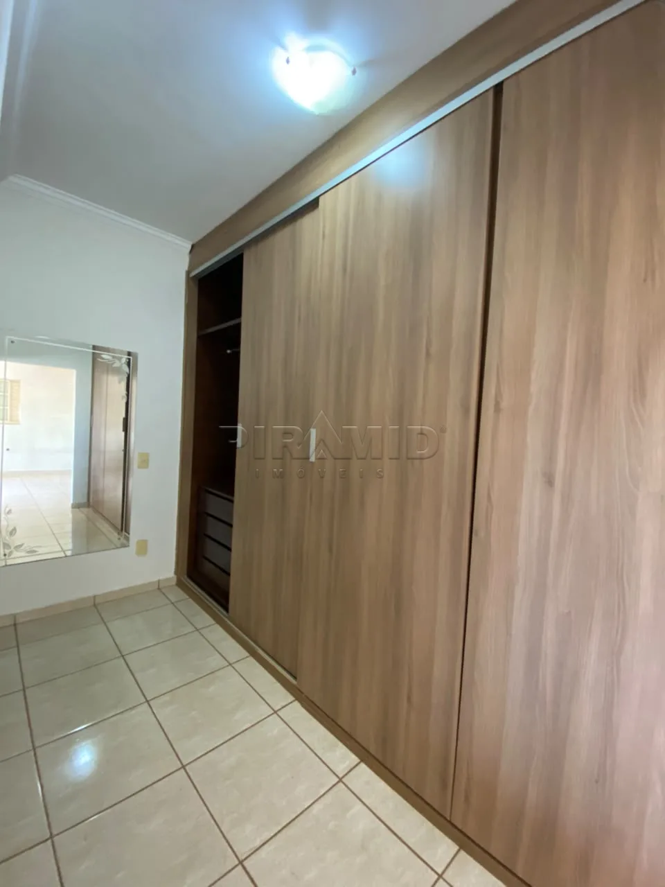 Alugar Casa / Padr&atilde;o em Ribeir&atilde;o Preto R$ 4.500,00 - Foto 24
