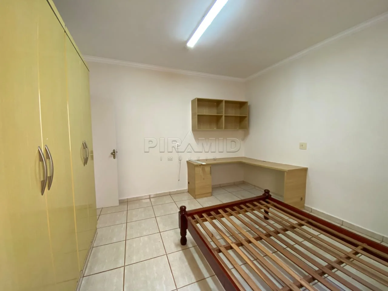 Alugar Casa / Padr&atilde;o em Ribeir&atilde;o Preto R$ 4.500,00 - Foto 31