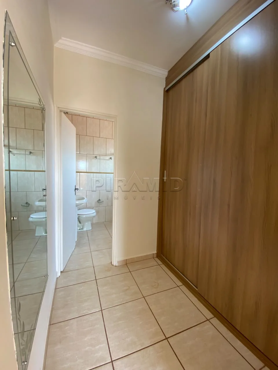 Alugar Casa / Padr&atilde;o em Ribeir&atilde;o Preto R$ 4.500,00 - Foto 38