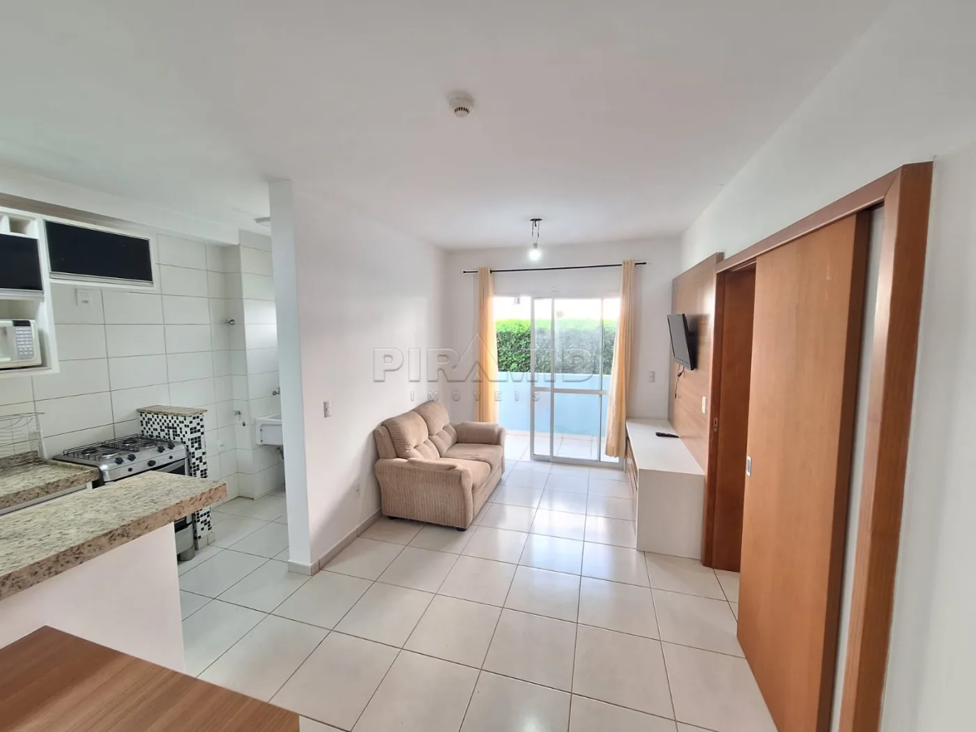 Alugar Apartamento / Padr&atilde;o em Ribeir&atilde;o Preto R$ 1.800,00 - Foto 1