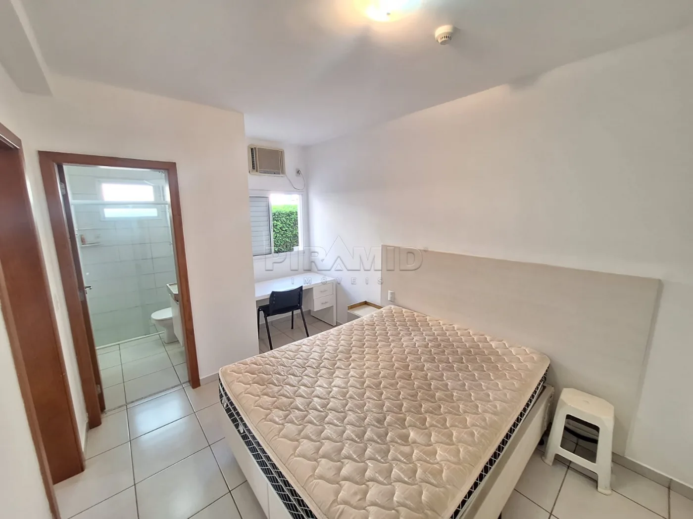 Alugar Apartamento / Padr&atilde;o em Ribeir&atilde;o Preto R$ 1.800,00 - Foto 8