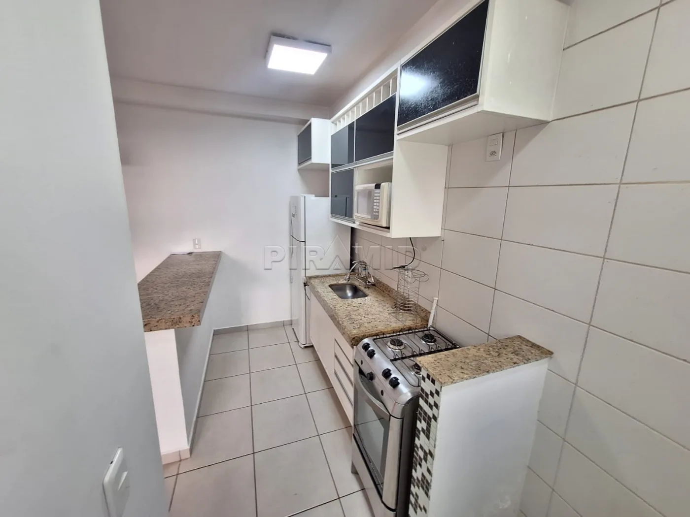 Alugar Apartamento / Padr&atilde;o em Ribeir&atilde;o Preto R$ 1.800,00 - Foto 12